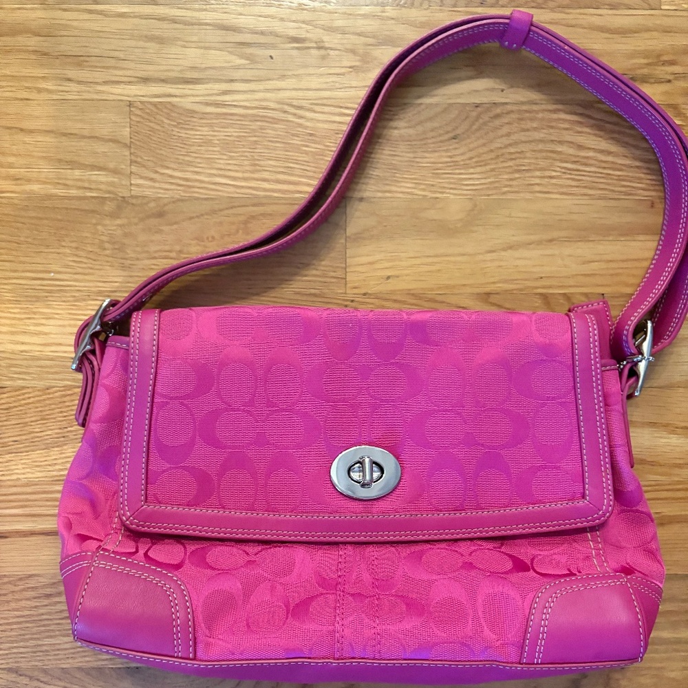 Vintage Rare Coach Bag! Hot Pink!
